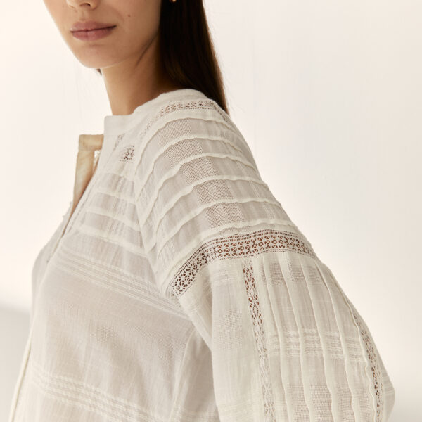 Blusa, camisa romántica Paz Torras - Imagen 2