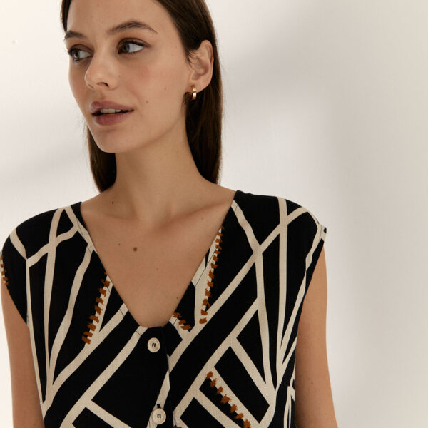 Blusa-chaleco estampado negro Paz Torras - Imagen 4