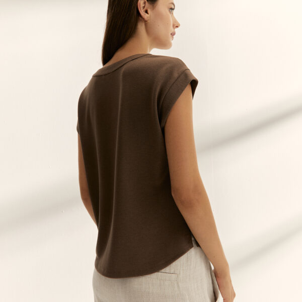 Camiseta marrón lisa Paz Torras - Imagen 3