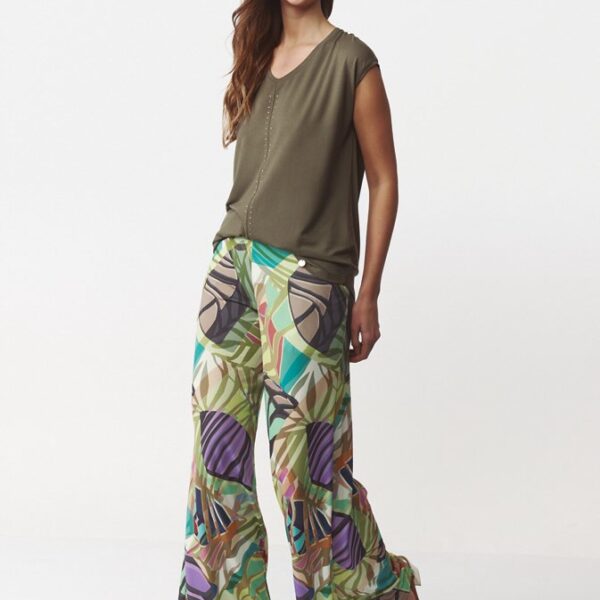 Camiseta tachas Quelbe